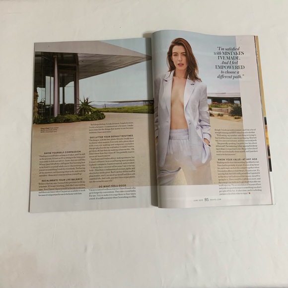 Shape Anne Hathaway “l’m All About the Next” Issue June 2019 Magazine - Picture 5 of 6